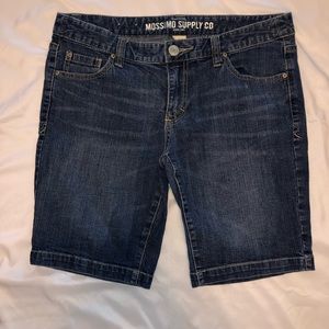 Mossimo Bermuda Jean Shorts Fit 6 Size 11